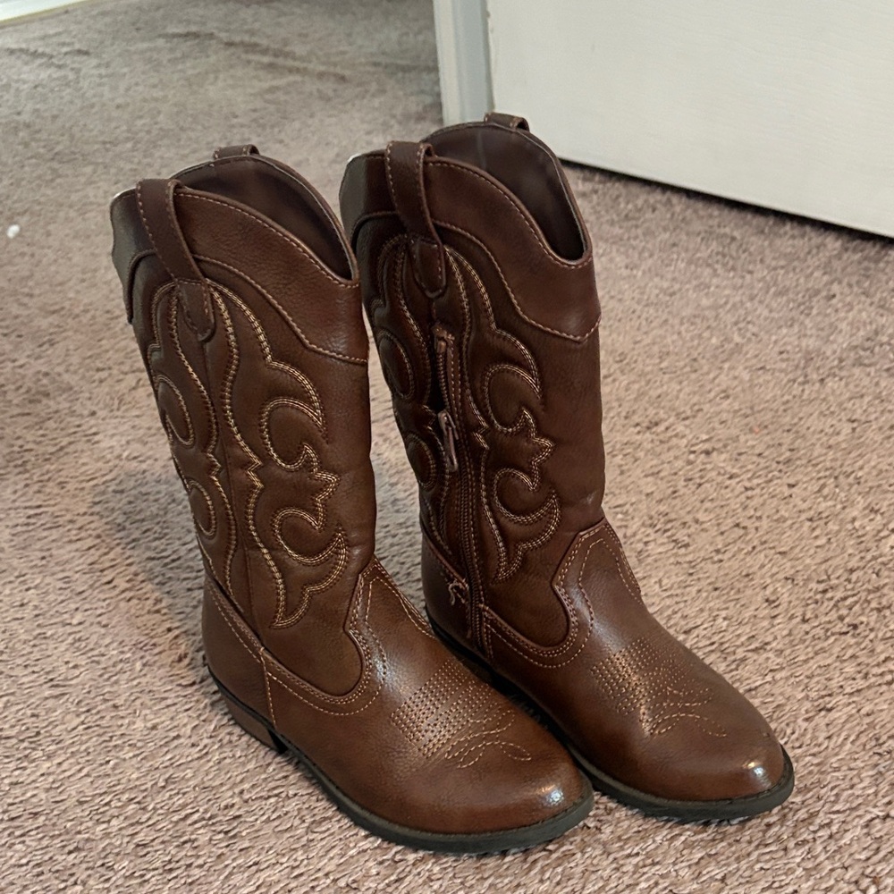 Cat & Jack Brown Kids Boots, 13